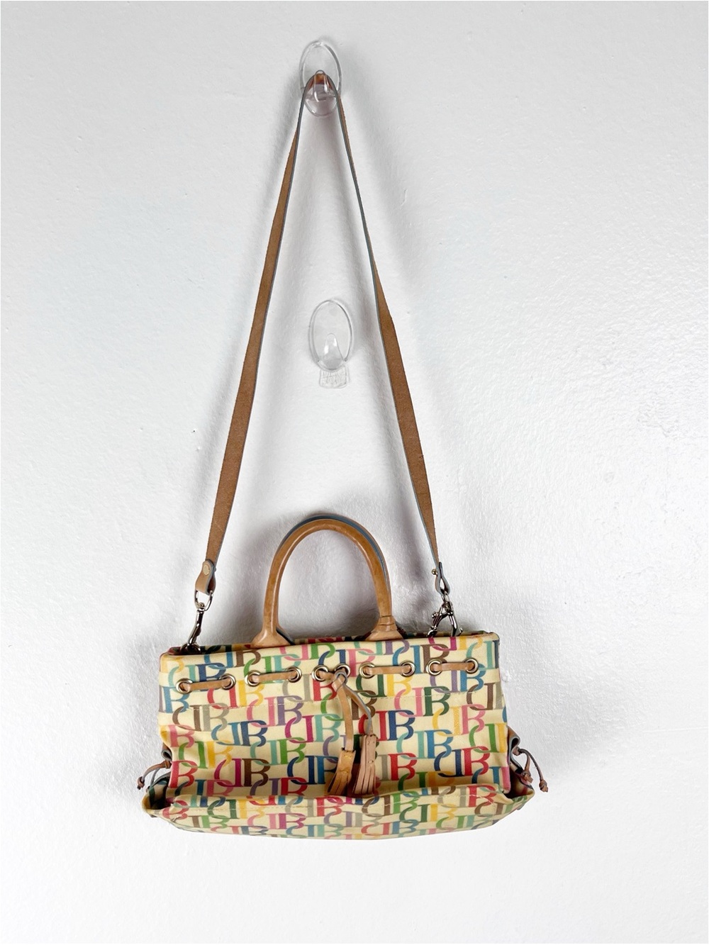 DOONEY & BOURKE Signature Logo Rainbow Zipper Heart Tag Matching Coin Purse Y2K